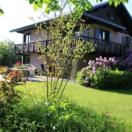 L'eden Au Vert Hébergement de vacances *